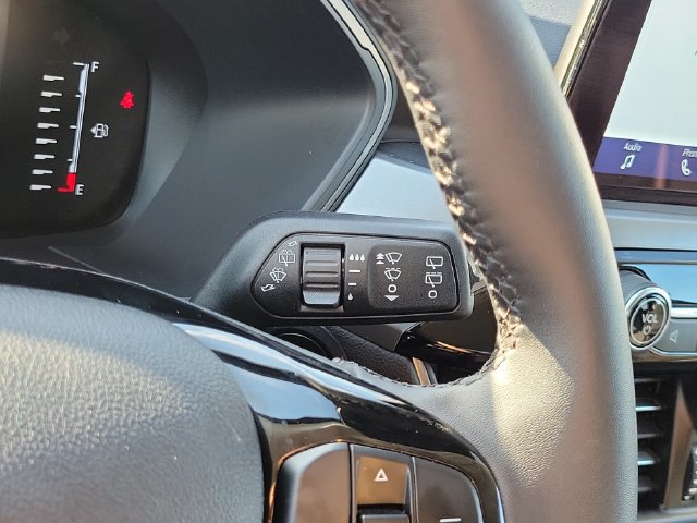 Certified 2023 Ford Escape Active AWD/4WD image 18