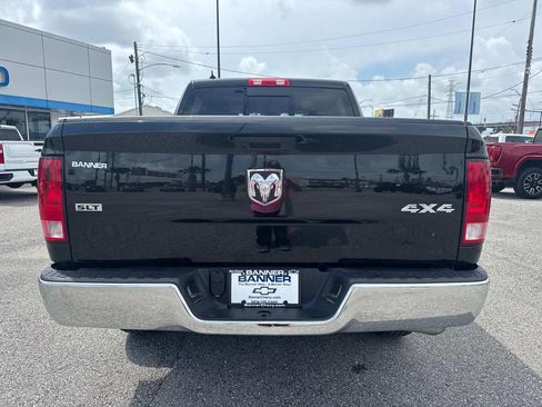 Used 2022 RAM 1500 Classic SLT w/ Electronics Group image 6