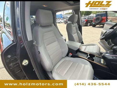 Used 2020 Honda CR-V Touring image 28