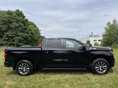 New 2026 Chevrolet Silverado 1500 RST w/ Z71 Off-Road Package AWD/4WD image 6