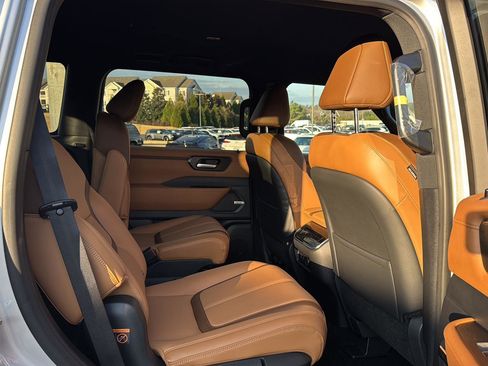 New 2026 Nissan Armada SL w/ Captain's Chari Seat Package RWD image 11