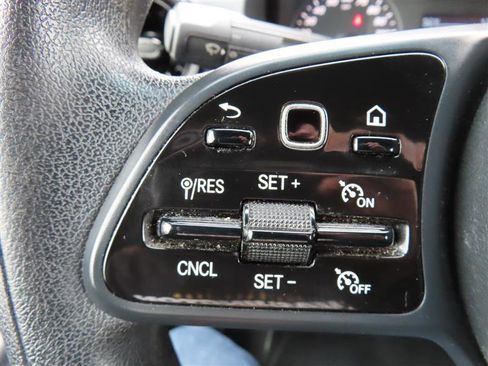 Used 2021 Mercedes-Benz Sprinter 2500 w/ Driver Convenience Package image 25