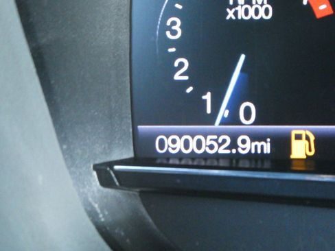 Used 2018 Ford Explorer Limited w/ Equipment Group 301A image 38