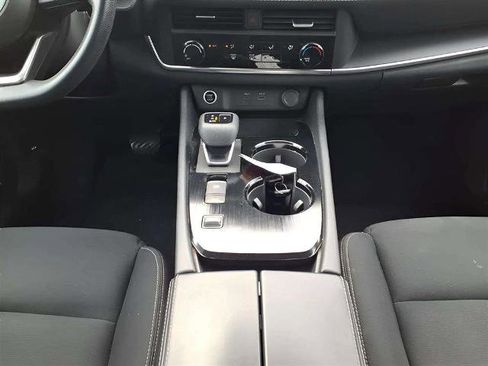 Certified 2023 Nissan Rogue S image 11