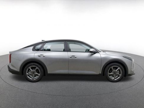 Used 2025 Kia K4 FWD image 10