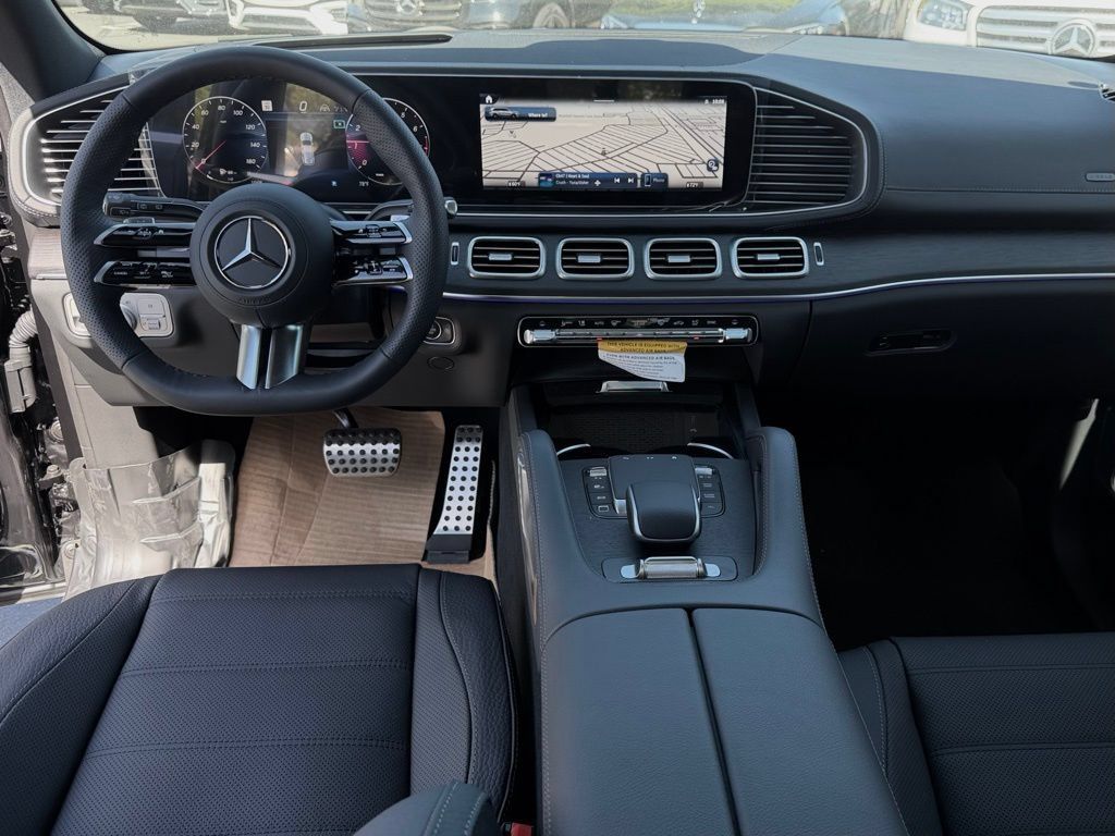 New 2026 Mercedes-Benz GLS 580 4MATIC image 31