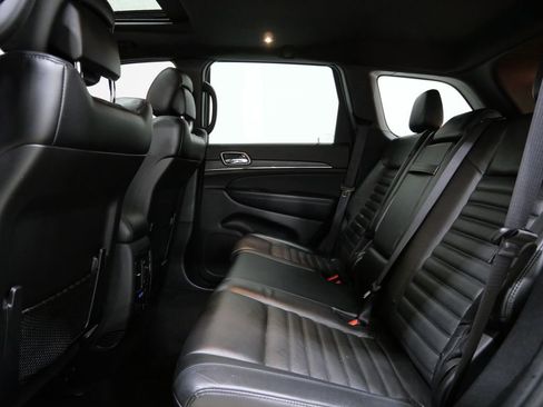 Used 2020 Jeep Grand Cherokee Limited X image 23