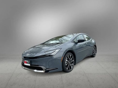 New 2026 Toyota Prius Plug-In Hybrid image 1