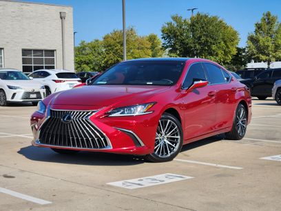 Certified 2025 Lexus ES 350 w/ Premium Package