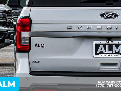 Used 2024 Ford Expedition Max XLT RWD image 13