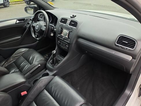 Used 2013 Volkswagen Golf R 4-Door AWD/4WD image 32
