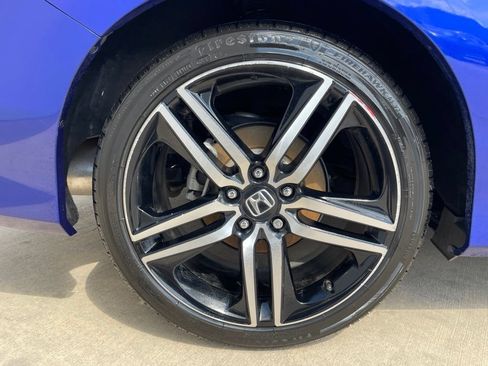 Used 2017 Honda Accord Touring image 27