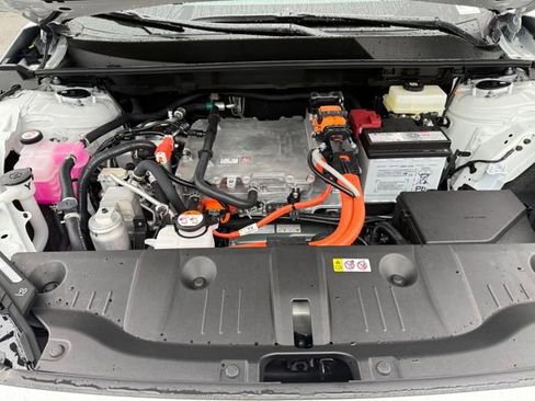 New 2026 Subaru Solterra AWD/4WD image 31