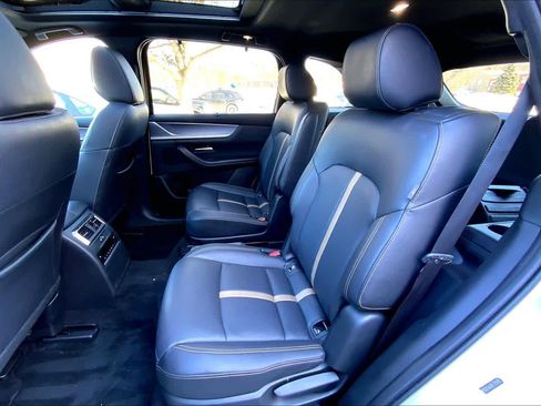 Used 2024 MAZDA CX-90 Plug-In Hybrid w/ Premium Plus image 21