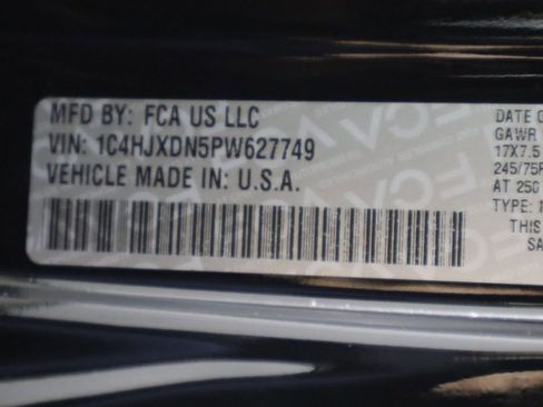 Used 2023 Jeep Wrangler Unlimited Sport AWD/4WD image 34