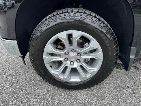 Used 2026 Chevrolet Silverado 1500 LTZ AWD/4WD image 32