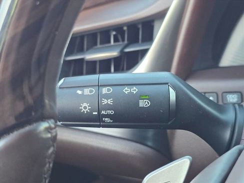 Used 2021 Lexus ES 350 w/ Premium Package image 30