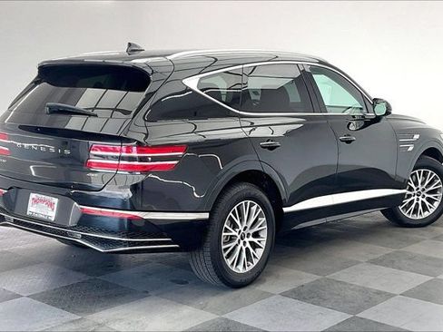 Used 2025 Genesis GV80 2.5T Standard AWD/4WD image 13