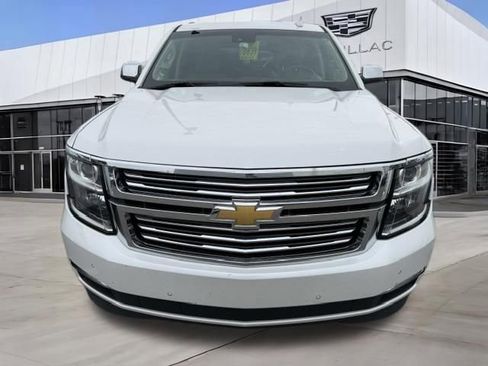 Used 2019 Chevrolet Tahoe Premier RWD image 2