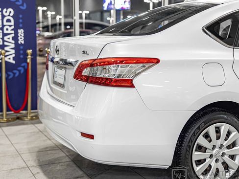 Used 2015 Nissan Sentra SL image 11