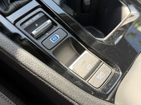 Used 2024 Honda Accord EX-L image 28
