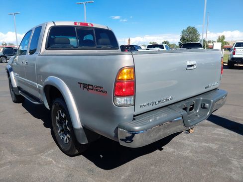 Used 2001 Toyota Tundra Limited w/ Off-Road Pkg AWD/4WD image 7