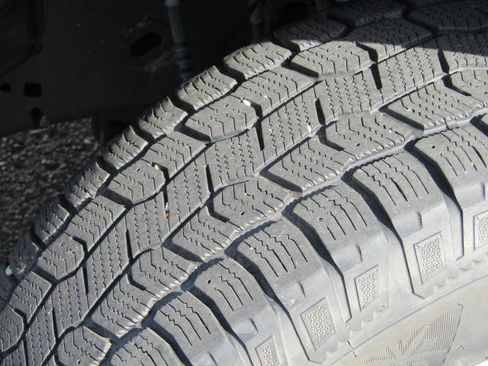 Used 2023 Ford F150 XLT w/ Equipment Group 302A High image 7