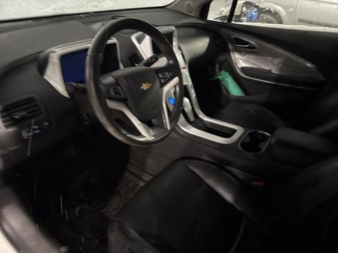 Used 2011 Chevrolet Volt Premium w/ Premium Trim Package image 5