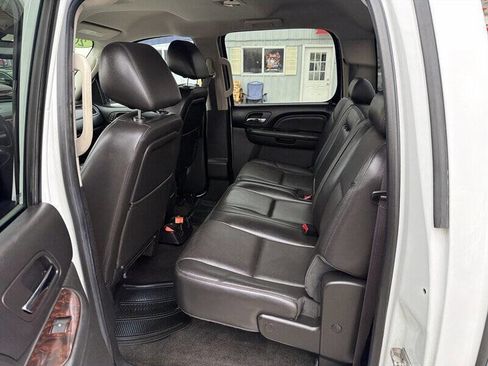 Used 2013 GMC Sierra 3500 Denali AWD/4WD image 16