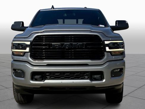 Used 2022 RAM 2500 Laramie w/ Night Edition image 5