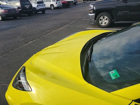 Used 2021 Chevrolet Corvette Stingray Preferred Conv w/ Z51 Performance Package image 21