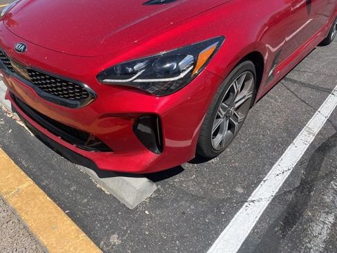 Used 2020 Kia Stinger GT1 RWD image 4