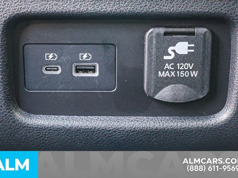 Used 2024 Nissan Pathfinder Platinum w/ Cargo Package image 48