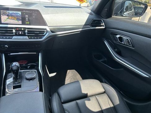 Used 2019 BMW 330i Sedan w/ Convenience Package RWD image 13