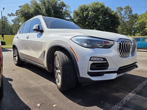 Used 2019 BMW X5 xDrive40i w/ Premium Package 2 AWD/4WD image 1