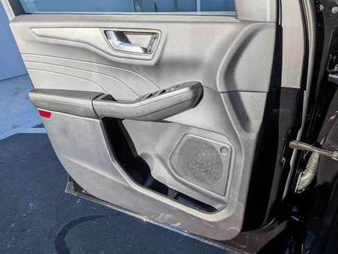 New 2026 Ford Escape SE image 22