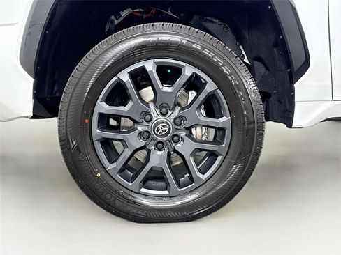 Used 2023 Toyota Tundra Platinum image 46