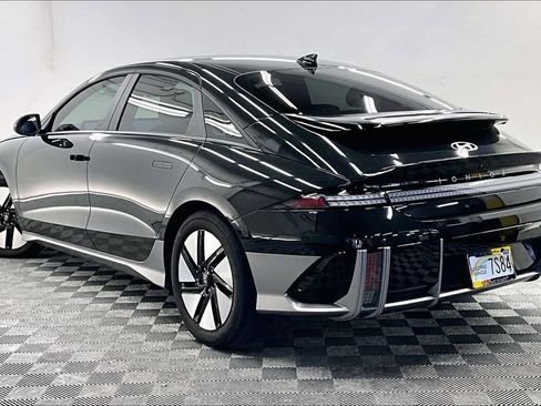 Used 2024 Hyundai Ioniq 6 SEL RWD image 10