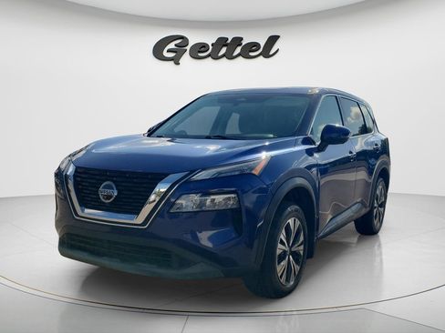 Used 2021 Nissan Rogue SV FWD image 2