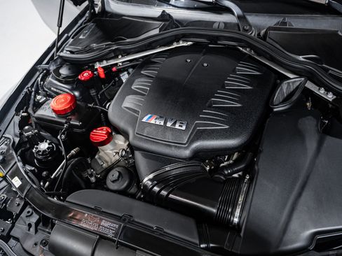 Used 2011 BMW M3 Coupe image 34