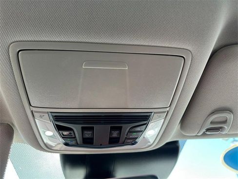 Used 2023 Acura RDX AWD w/ Advance Package image 25