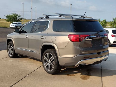 Used 2019 GMC Acadia Denali FWD image 7
