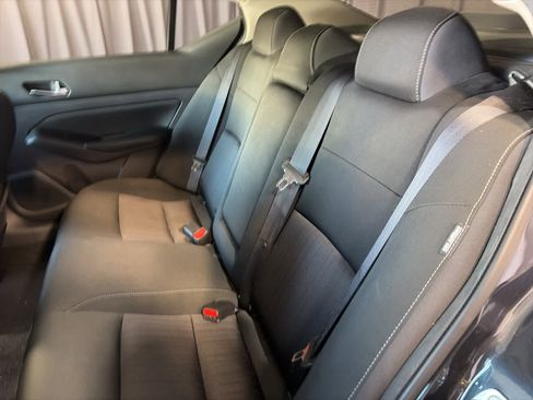 Used 2019 Nissan Altima 2.5 SV image 21