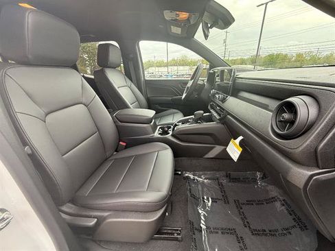 New 2026 Chevrolet Colorado Trail Boss AWD/4WD image 29