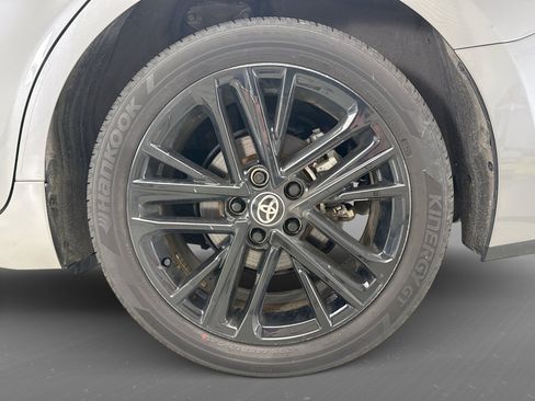 Used 2026 Toyota Camry SE w/ Convenience Package AWD/4WD image 11