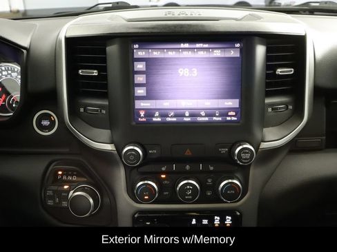 Used 2019 RAM 1500 Big Horn AWD/4WD image 23