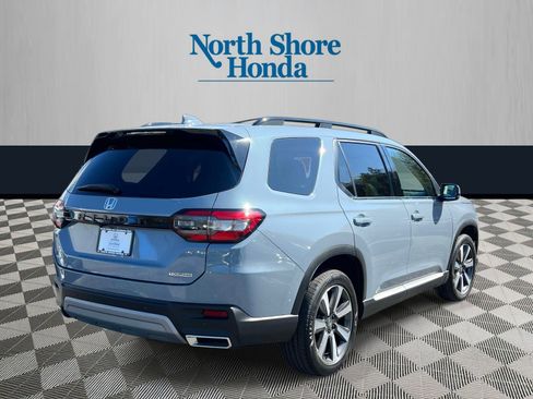 Certified 2023 Honda Pilot Touring image 5