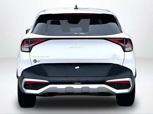 Used 2025 Kia Sportage EX FWD image 5