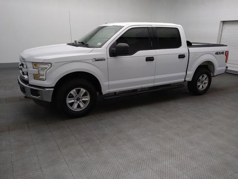 Used 2016 Ford F150 XLT image 2
