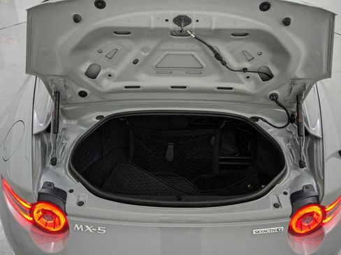 Used 2024 MAZDA MX-5 Miata RF Grand Touring RWD image 21